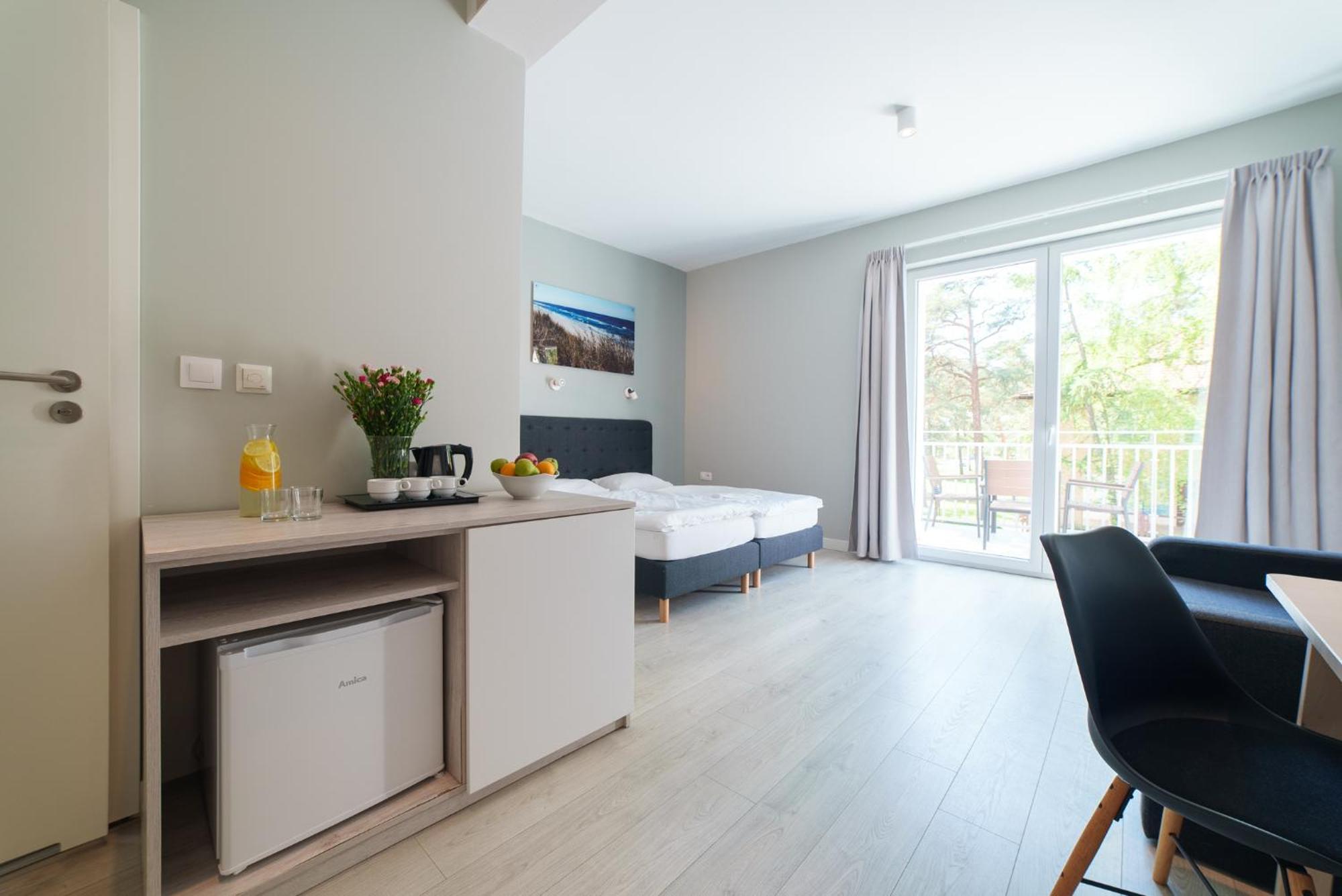 Apartamenty Za Rega Mrzeżyno Exteriör bild